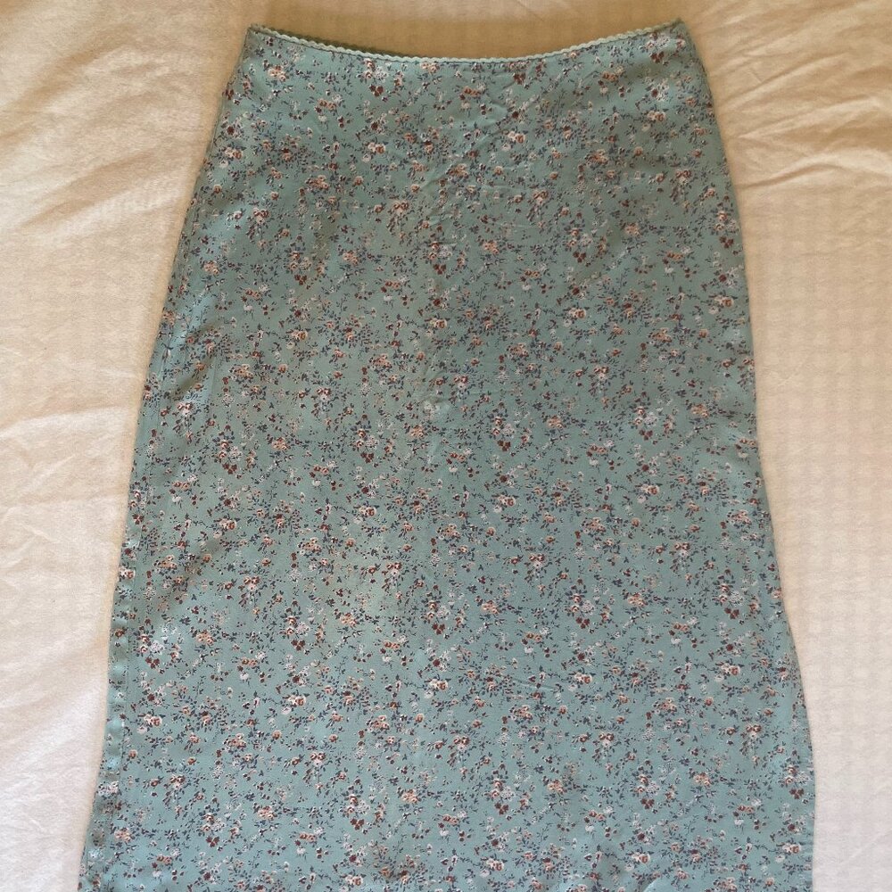 Brandy Melville Pheobe Floral Skirt